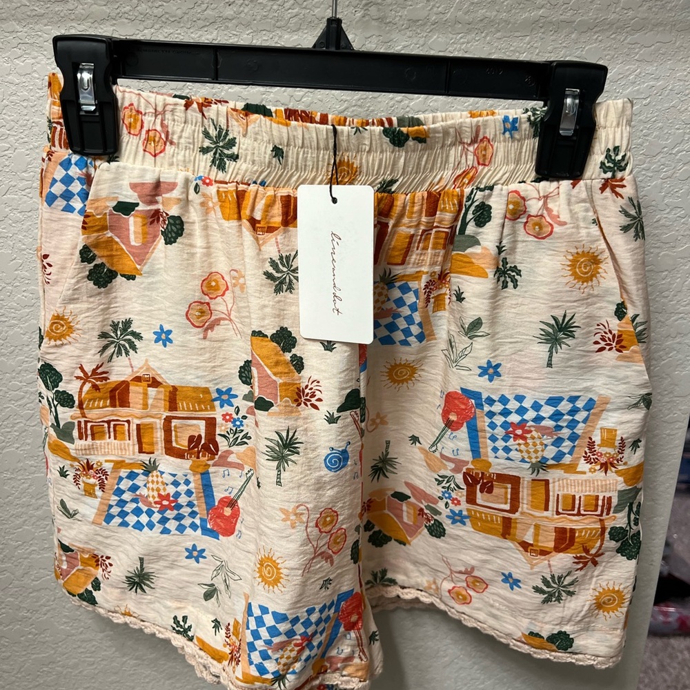 Line and Dot Printed Lounge Shorts NWT